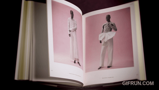 The Met Store promo video for Superfine The Met Store promo video for Superfine